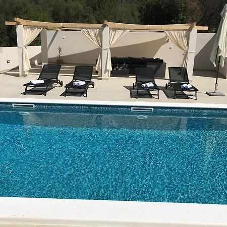 In Okrug Gornji With Sea View, Balcony, Air Conditioning, Wifi 5048-5 * Trogir